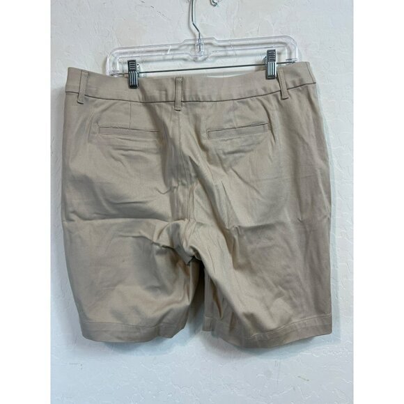 St John's Bayj Bermuda Tan Khaki Shorts Sz 14P Petite 9" Inseam - Picture 4 of 7